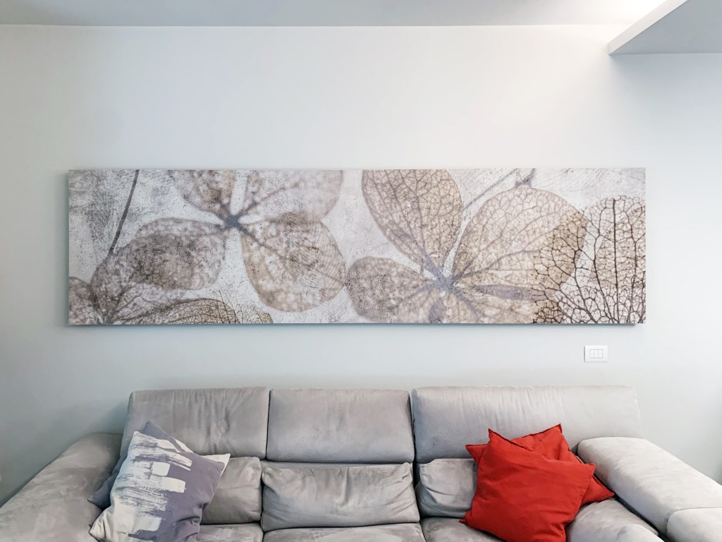 Valorizzare un soggiorno con la carta da&nbsp;parati