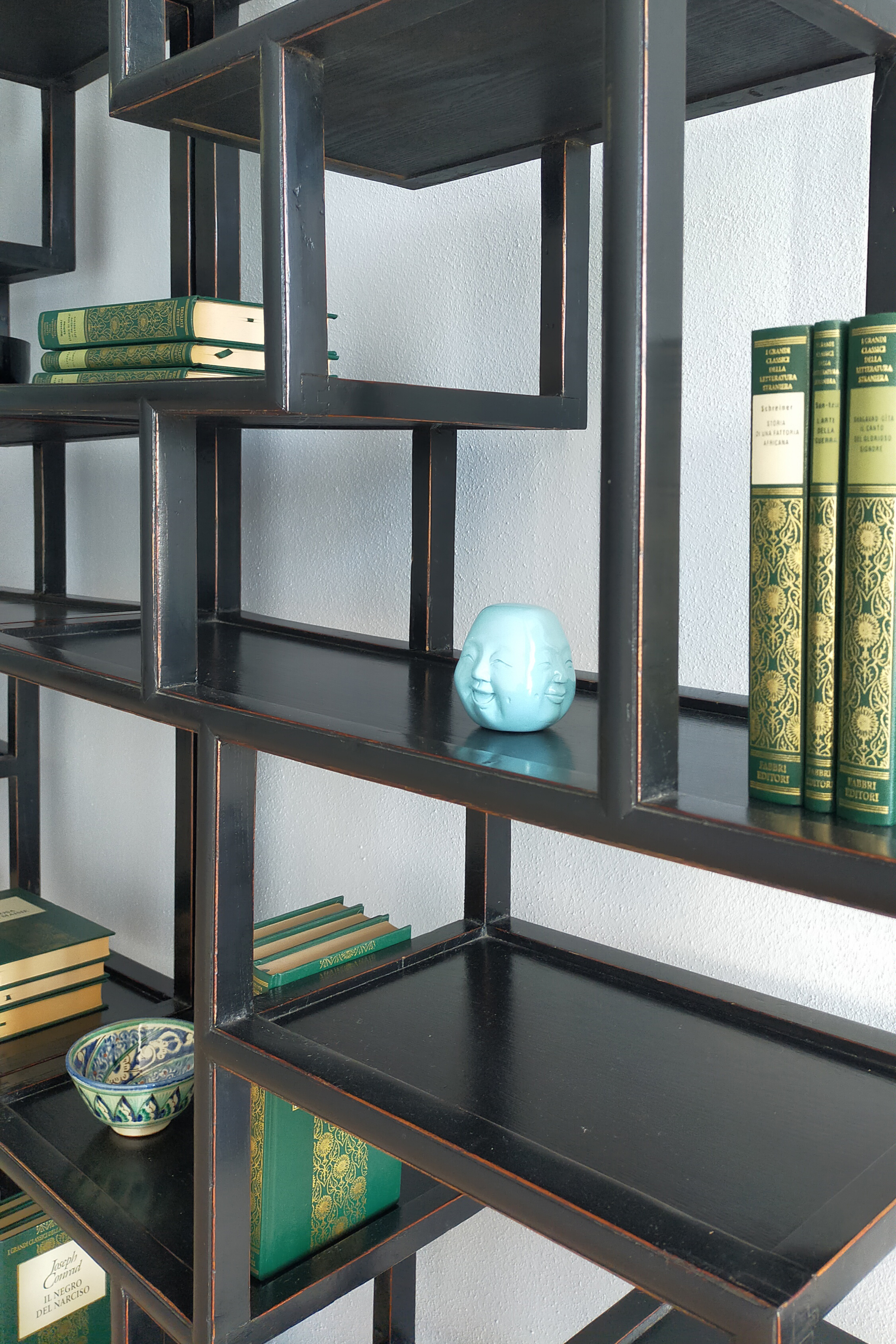 Villa liberty Padeghe sul Garda libreria orientale